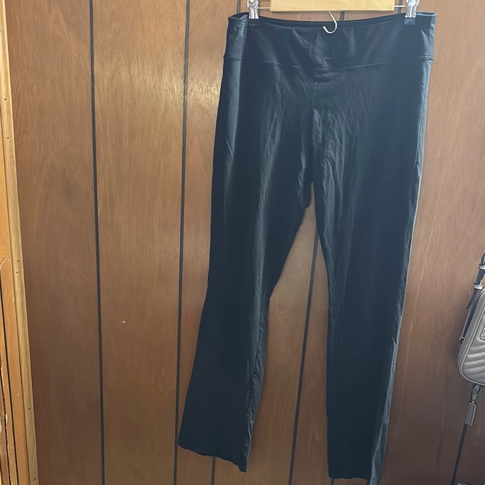 Black Yoga Pants